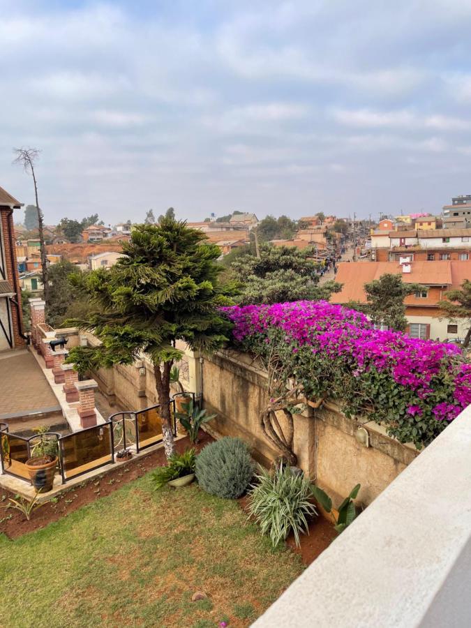 Appartements D'Hotes Marciloui Antsirabe Bagian luar foto