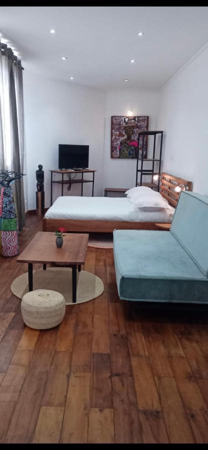 Appartements D'Hotes Marciloui Antsirabe Bagian luar foto