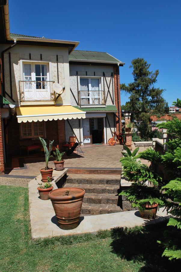 Appartements D'Hotes Marciloui Antsirabe Bagian luar foto
